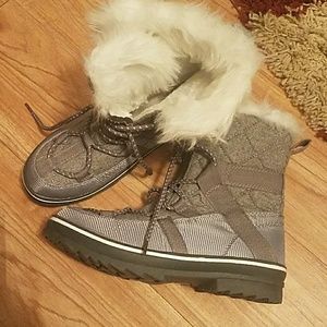 RUE21 Women's Fury Boots, Size Medium 7/8 NWot